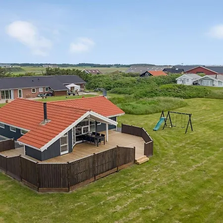 Kiran - 200m From The Sea By Interhome Nyaraló *
